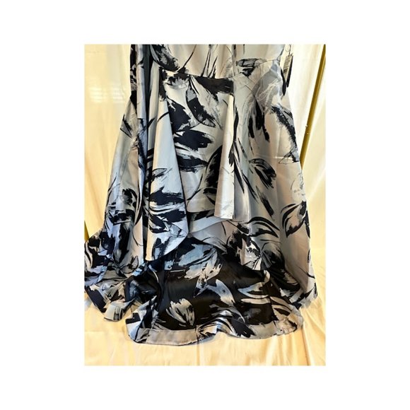 Adrianna Papell NWT High Low Floral Dress / Gown Navy / Light Blue 24W Plus - Picture 3 of 7